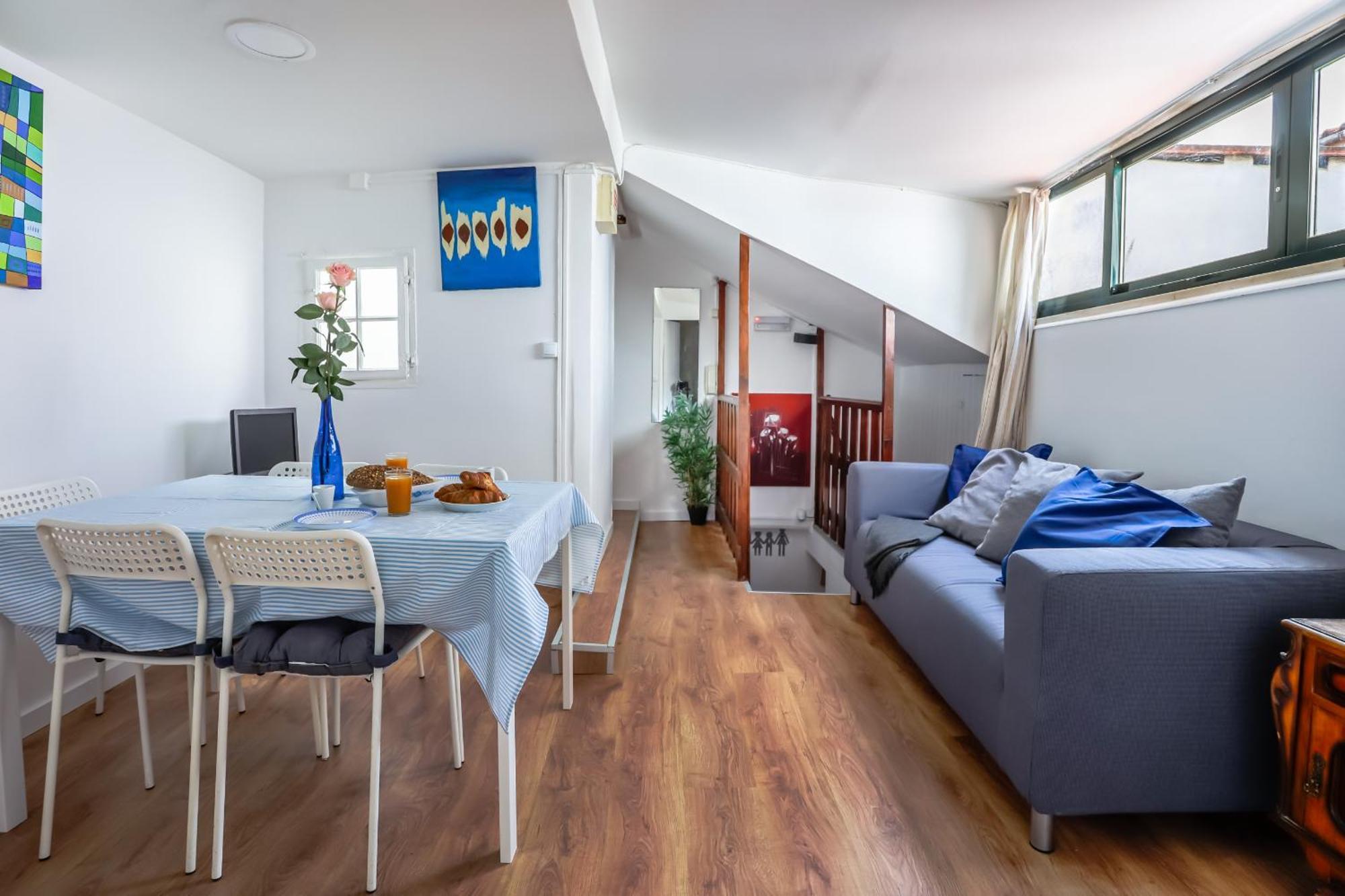 Cozy 3 Bedroom Apt In Lively Bairro Alto Lisbona Esterno foto